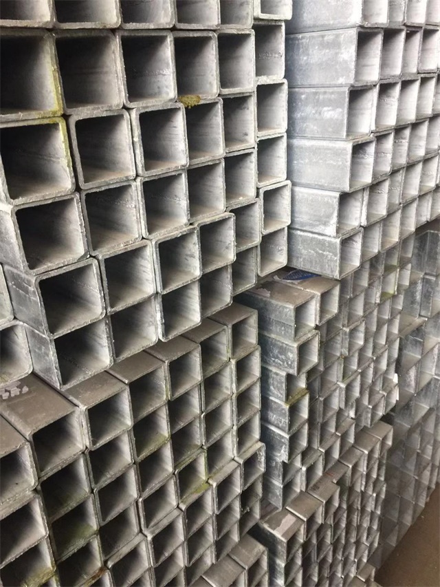 低合金 Q355B 博爱博爱博爱镀锌无缝方管 工程专用无缝博爱博爱博爱镀锌方管